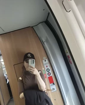 红桥妹子！
