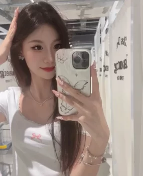 美丽温柔的学姐