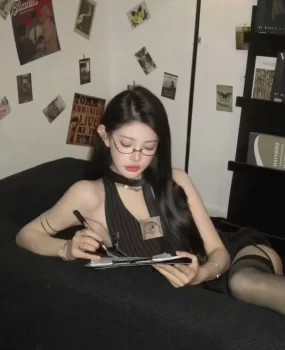 上海江湾国际小妹