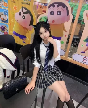 上海骚气嫩妹，爆操紧逼