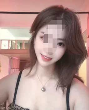 性感火辣温柔小吴