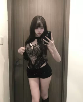 高质量小骚妹身材火辣服务好