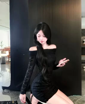 小辣妹丰满性感穴激情姿势可挡