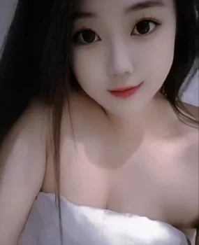 可舌吻69的燕舞老师