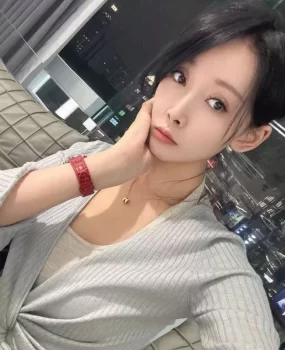 母狗私人母狗一枚