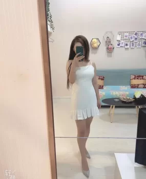 长春骚熟女，身材好，长相也不错。