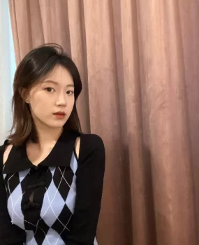 00后6米全套带课室