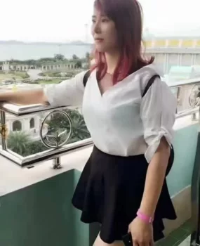 南阳兼职女 屁股很诱人