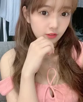 大同白皙清纯可爱小妹妹