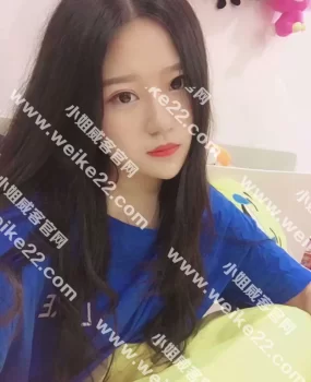 挖到一个真的漂亮的兼职妹子