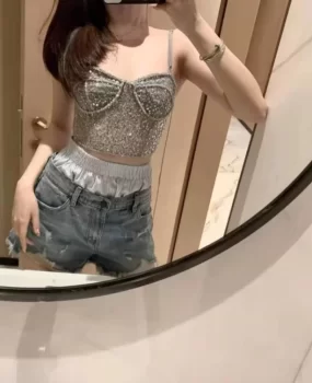 漂亮妹妹身材技术真是诱惑人，找过两次了