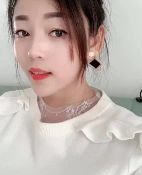 禅城知性美女 可以一试