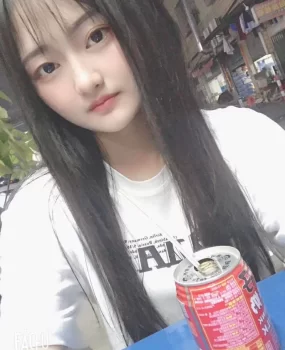 朝阳新人，暑假清纯00后，过期不约