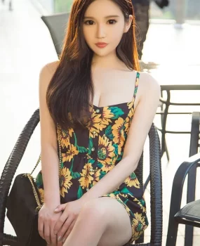 清青春小姐姐，外表清纯上床骚，大白奶子大白屁股粉鲍鱼