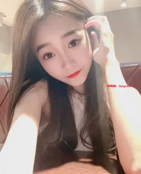 极品清纯小妹 插到喷水 粉嫩b 口活极佳