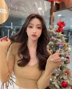 胸大又听话的性感极品小妹身体很灵活姿势多多