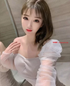 圆润少妇偶尔兼职