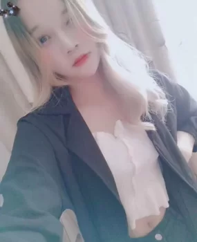 00后小妹，逼嫩